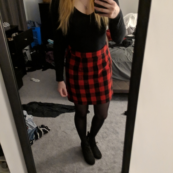 Plaid A-Line Skirt - Picture 2 of 4